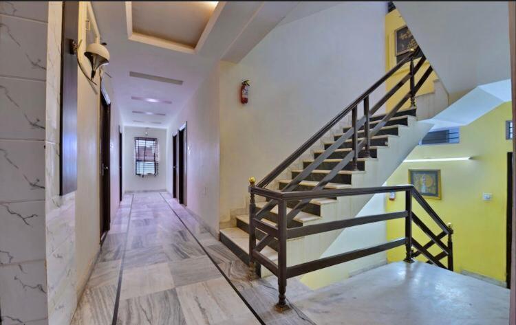 Hotel Aroma Classic Jaipur Buitenkant foto